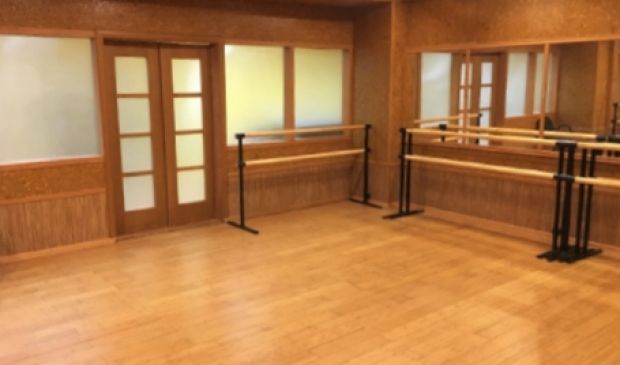 Фотография Танцевальный зал 36 кв.м. «Fortuna Dance» 