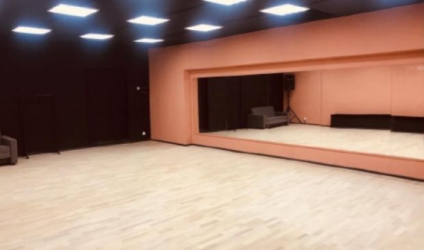 Фотография Танцевальный зал А 80 кв.м. «Dubrovka Dance»