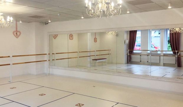 Фотография Танцевальный зал 50 кв.м. в Царицыно