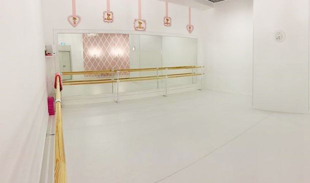 Фотография Танцевальный зал 43 кв.м. на Коломенской