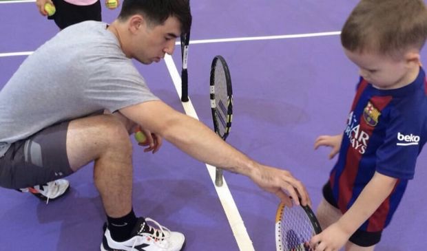 Фотография Теннис для начинающих.  Дети от 7-ми до 9-ти лет.