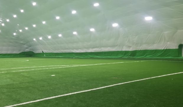 Фотография Крытое футбольное поле 92х54