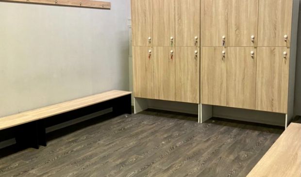 Фотография Зал 80 кв м для танцев, растяжки и гимнастики с высокими потолками