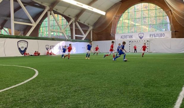 Фотография Футбол для детей 6-8 лет