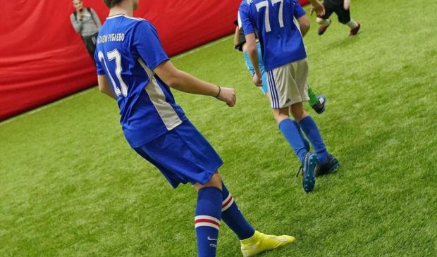 Фотография Футбол для детей 9-12 лет