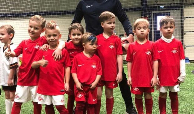 Фотография Детская футбольная школа 