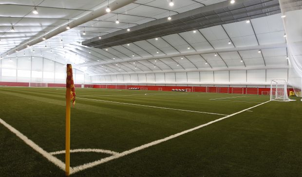 Фотография Крытый манеж 90х55 