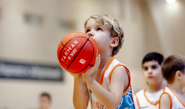 Фотография Баскетбол для детей JUNIBASKET в Мытищах