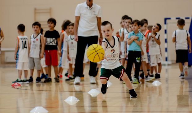 Фотография Баскетбол для детей JUNIBASKET в Долгопрудном