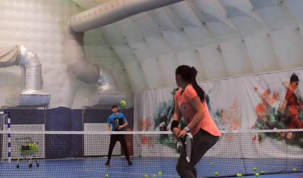 Фотография Открытый и крытый теннисный корт