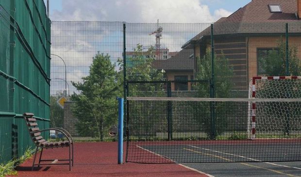 Фотография Открытый и крытый теннисный корт