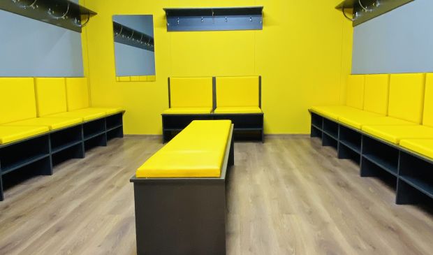 Фотография Футбольный манеж 35х19 