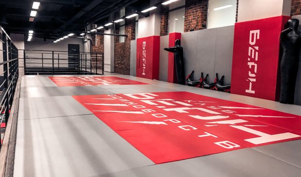 Фотография Борцовская зона в клубе единоборств «Берн»