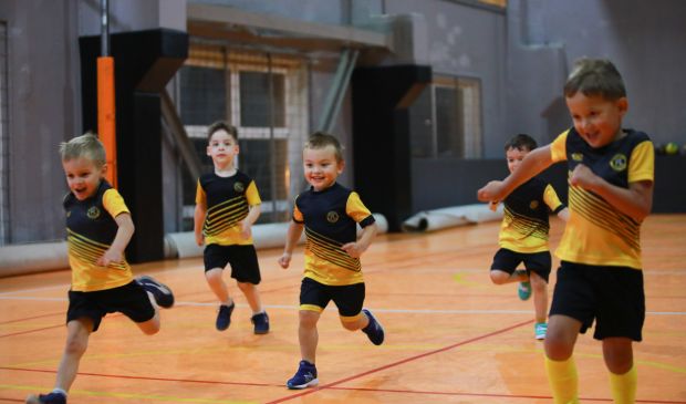 Фотография Футбольная школа для детей от 2 до 12 лет Football Lab