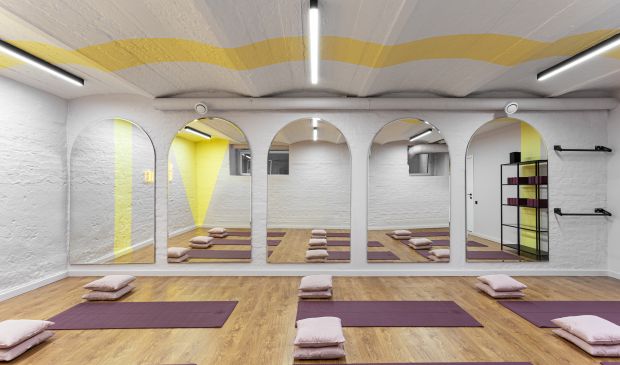 Фотография Зал для йоги 30 кв.м. P17Place