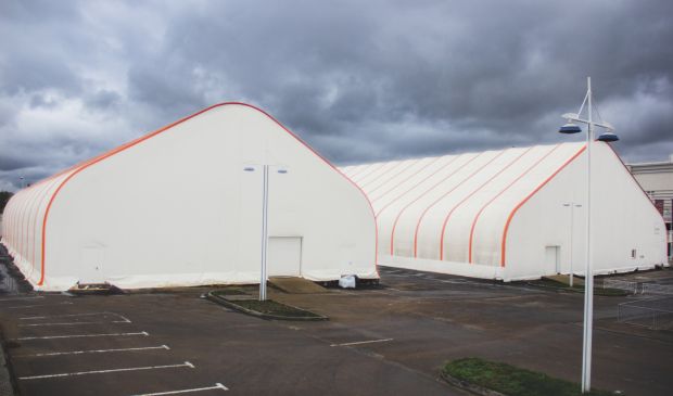 Фотография Футбольный манеж 44х24 