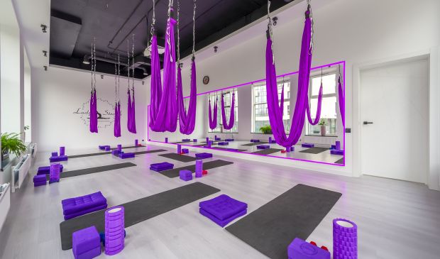 Фотография Средний зал 52,5 кв.м. в студии растяжки 