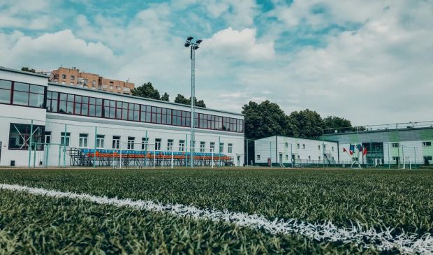 Фотография Поле для мини-футбола 42х22м Стадион 