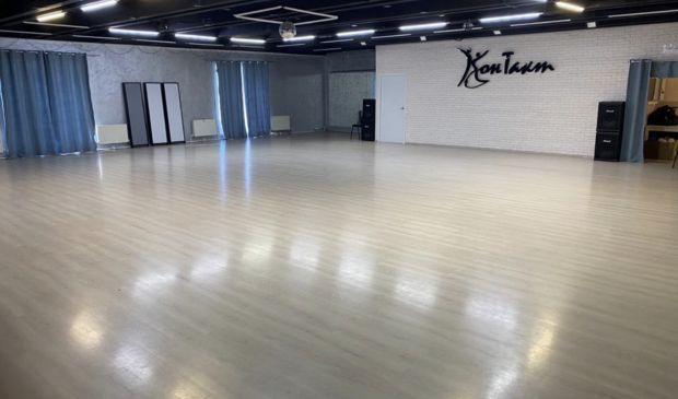 Фотография Танцевальный зал 220 кв.м. «КонТакт»