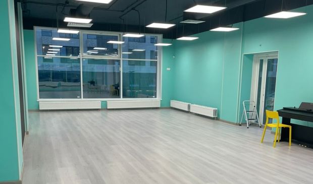 Фотография Большой зал 80 кв.м. в студии растяжки 