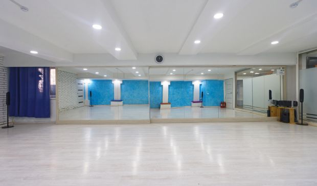 Фотография Зал № В3, 73 кв.м. для тренингов, танцев, йоги,  хореографии, фитнеса.