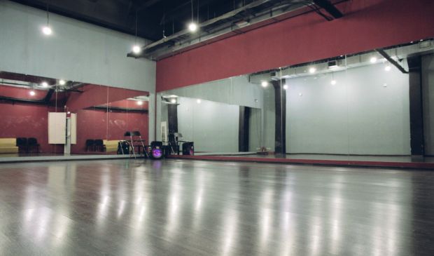 Фотография Gusyaka Club Тверская (Красный зал - 75 кв.м.)