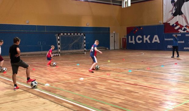 Фотография Тренировки по футболу для детей ДЮСШ «Форвард»