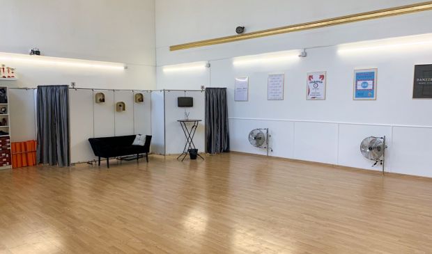Фотография Танцевальный зал 75 кв.м. 