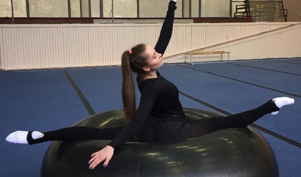 Фотография Фитнес для взрослых, стретчинг, растяжка, школа шпагата