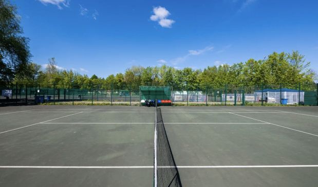 Фотография Теннисные корты 