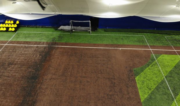 Фотография Футбольный манеж 