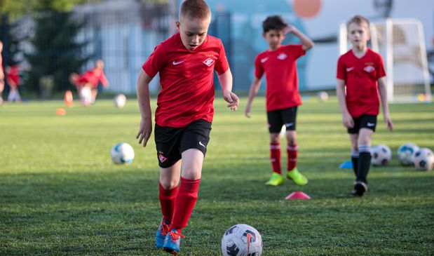 Фотография Футбольная школа 