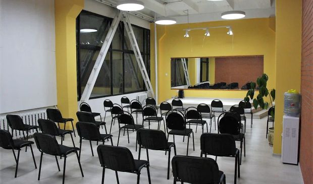 Фотография Желтый зал 75 кв.м. в лофте Slam Space