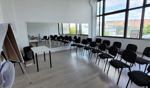 Фотография Белый зал 36 кв.м. в лофте Slam Space