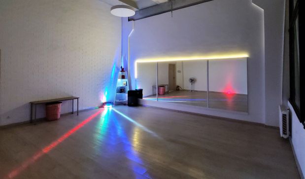 Фотография Белый зал 36 кв.м. в лофте Slam Space