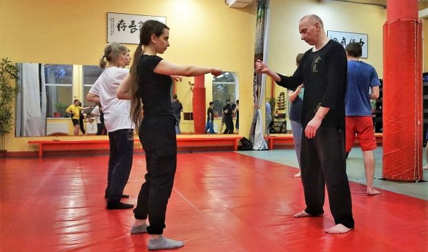 Фотография Цигун в школе 