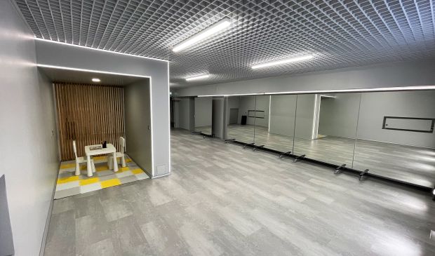 Фотография Зал для танцев 60 кв.м. 