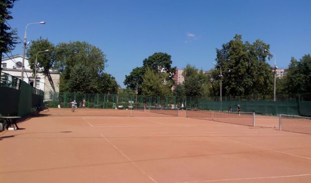 Фотография Открытые теннисные корты на стадионе 