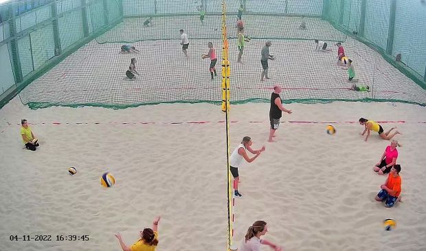 Фотография Корты для пляжного волейбола, футбола и тенниса