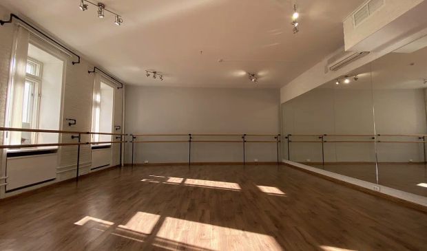 Фотография Зал для танцев 80 кв.м. в студии 