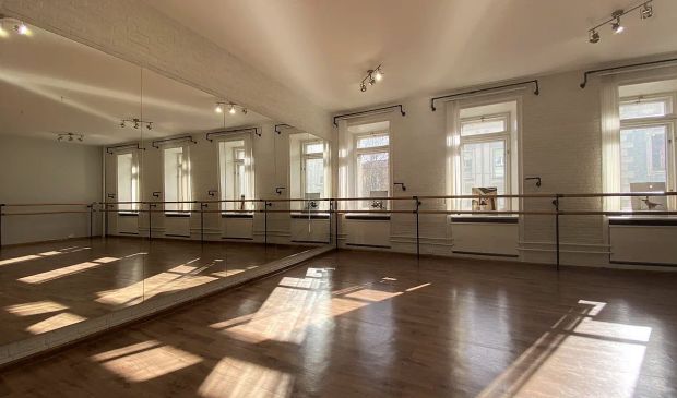 Фотография Зал для танцев 80 кв.м. в студии 