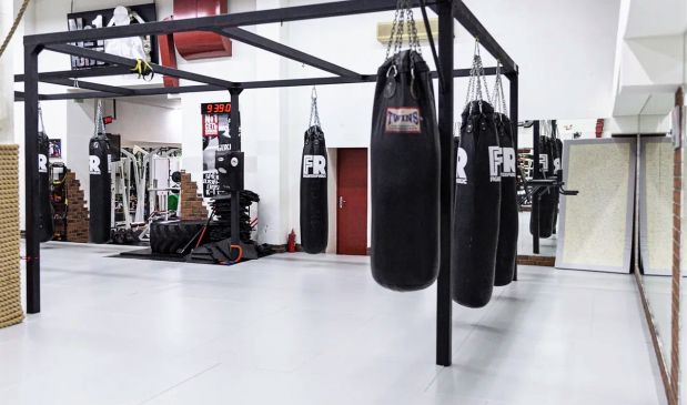 Фотография Ударная зона с рингом в Бойцовском клубе 