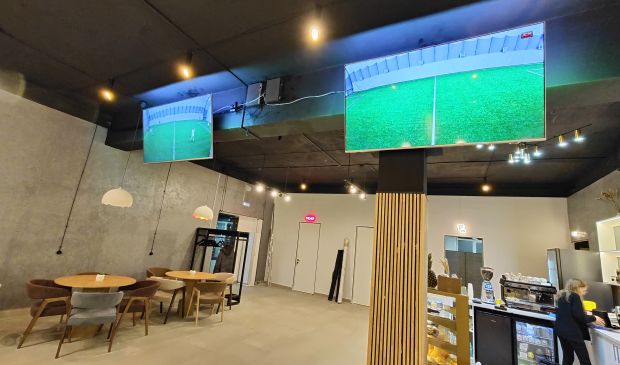 Фотография Футбольный манеж Campus 