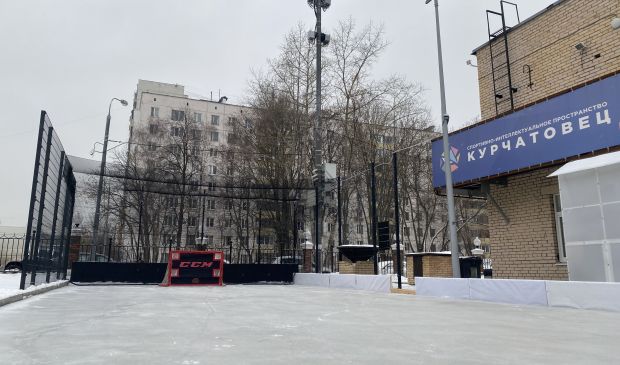 Фотография Бросковая зона с искусственным льдом Стадион 