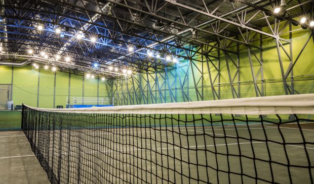 Фотография Крытый теннисный корт 