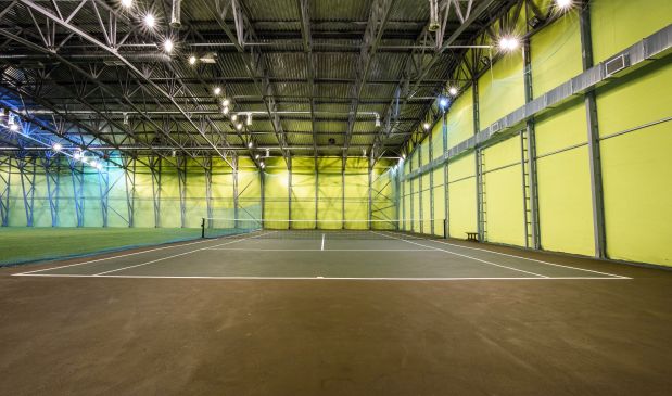 Фотография Крытый теннисный корт 
