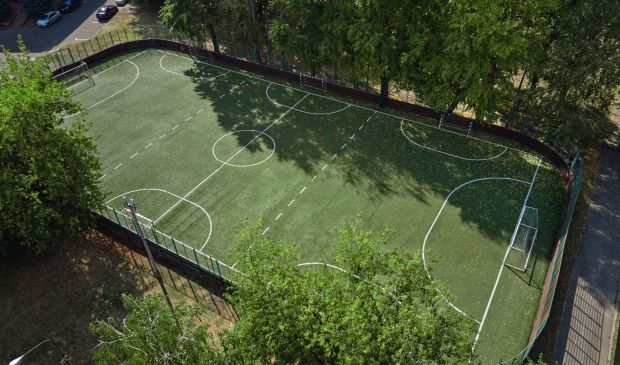 Фотография Спортивная площадка по футболу 60х30 в СК 