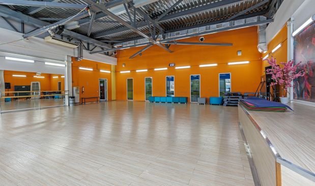 Фотография Средний зал групповых программ и настольного тенниса Ледового дворца 