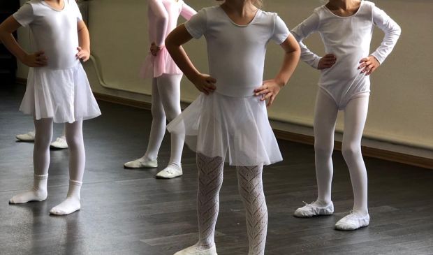 Фотография Бальные танцы в Студии «Куролесы»