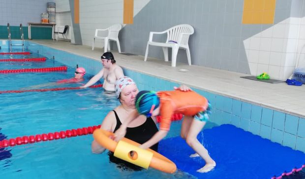 Фотография УТЦ « Рождённые Плавать»